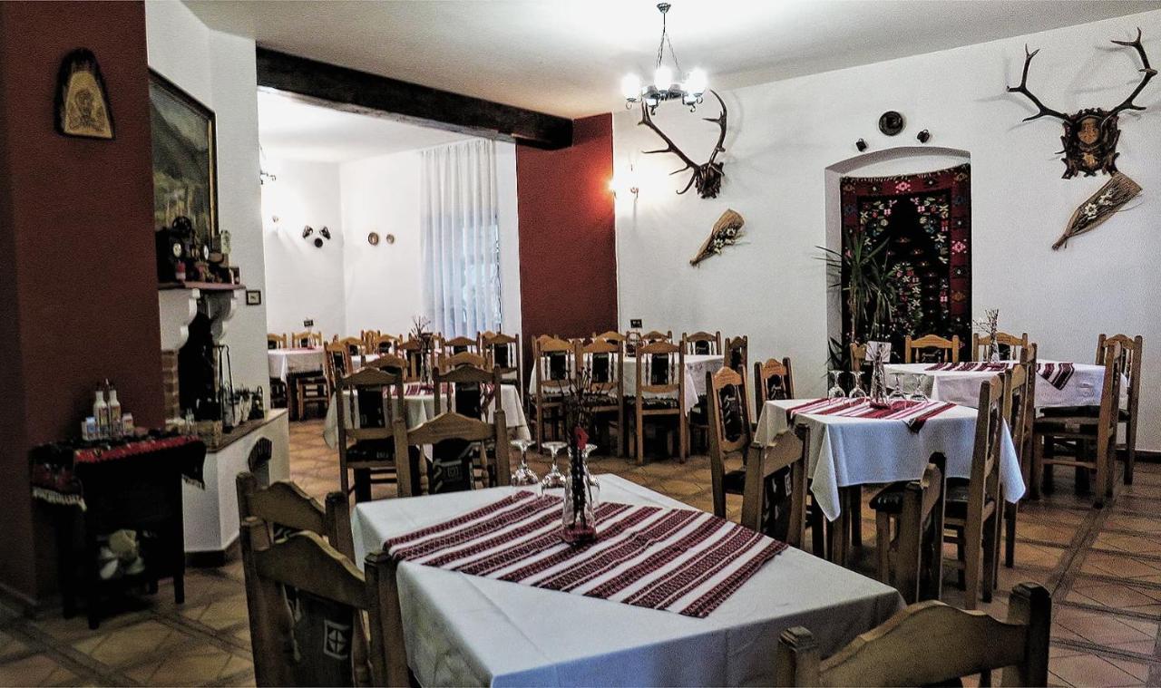 Pensiunea Restaurant Bucovina Putna  Dış mekan fotoğraf